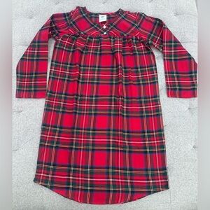 Like new LAND’s END GIRLS RED PLAID FLANNEL CHRISTMAS NIGHTGOWN HOLIDAY PAJAMAS